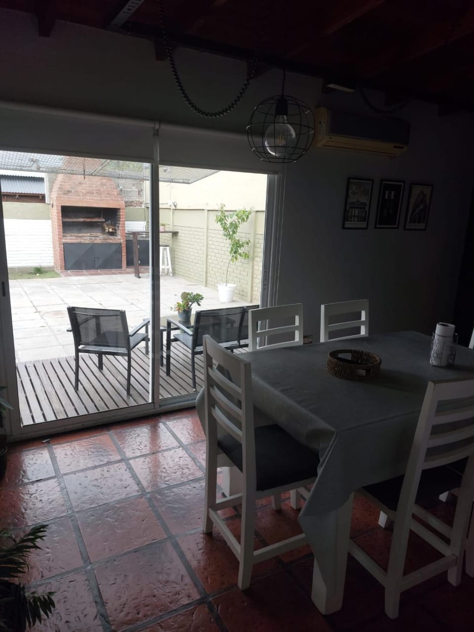 Casa Alonso House in Tandil