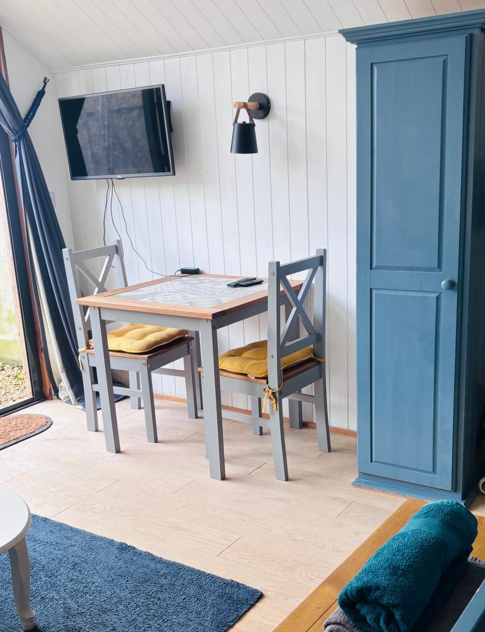 Summerland Summerhouse - Uniquely private, central and stunning House in Barnstaple