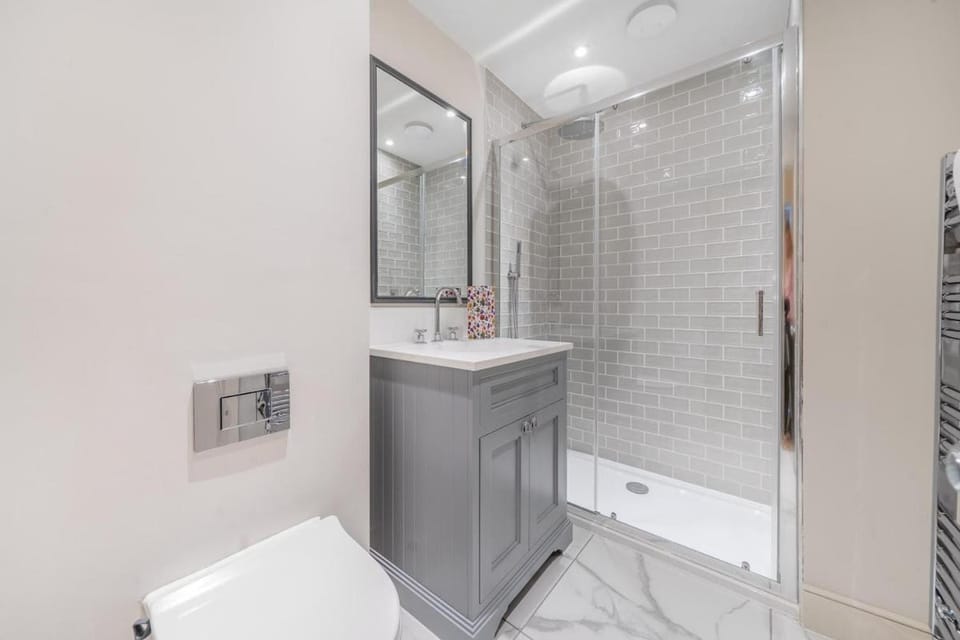 Prime Location! 1-Bed Flat Near All Attractions Apartment in Bath