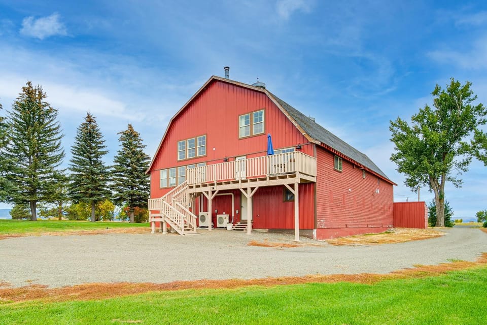 Mtn & Golf Course View: Oregon Outback Getaway! House in Oregon