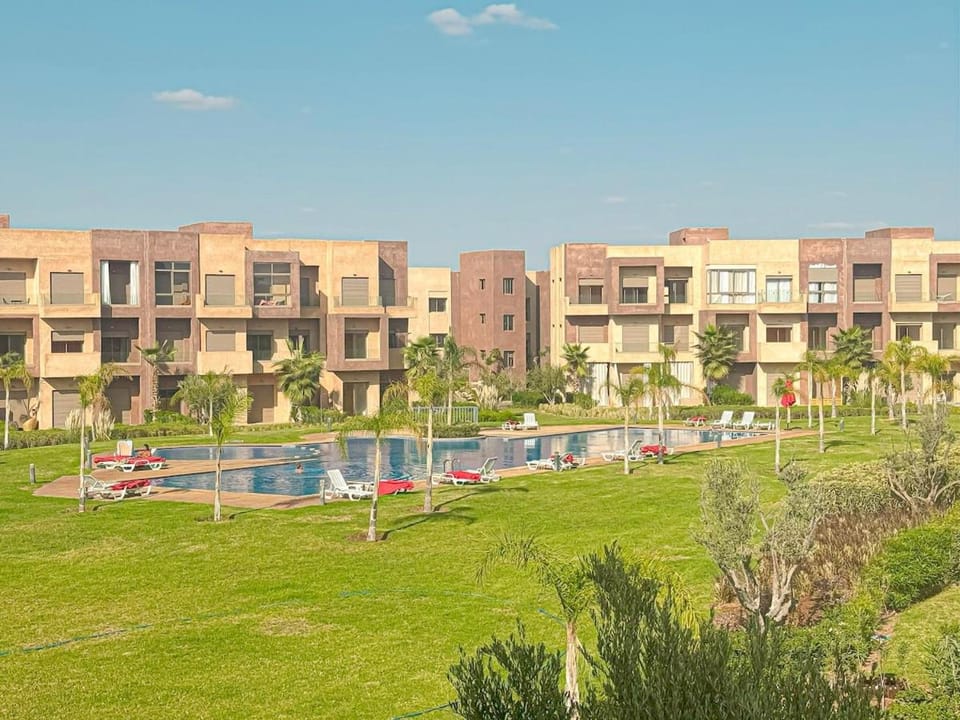 Property building, Spring, Day, Natural landscape, Garden, Garden view, Pool view, Swimming pool