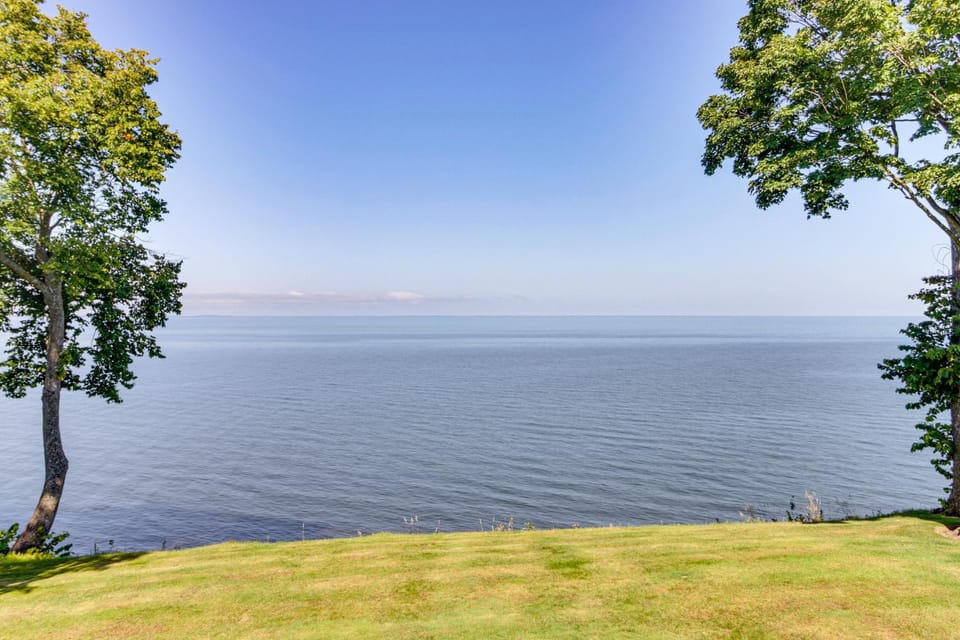 Marina Access & Lake Views: Family Gem in Onamia House in Mille Lacs Lake