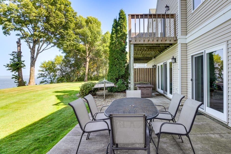 Marina Access & Lake Views: Family Gem in Onamia House in Mille Lacs Lake