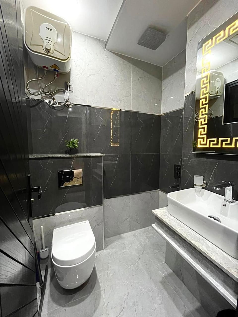 Cozy Apartment in Bahria Town phase 8 Apartment in Islamabad