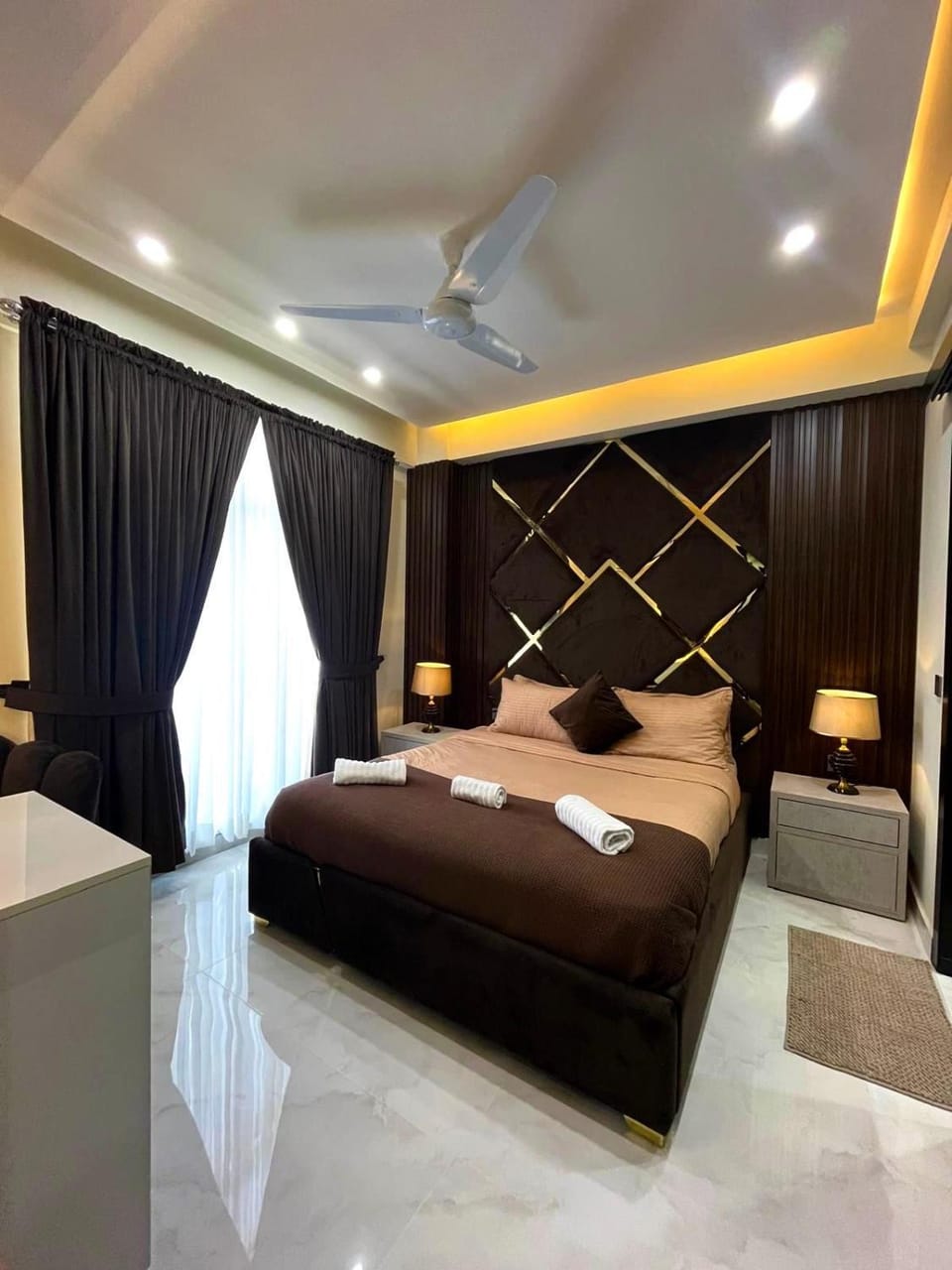 Cozy Apartment in Bahria Town phase 8 Apartment in Islamabad