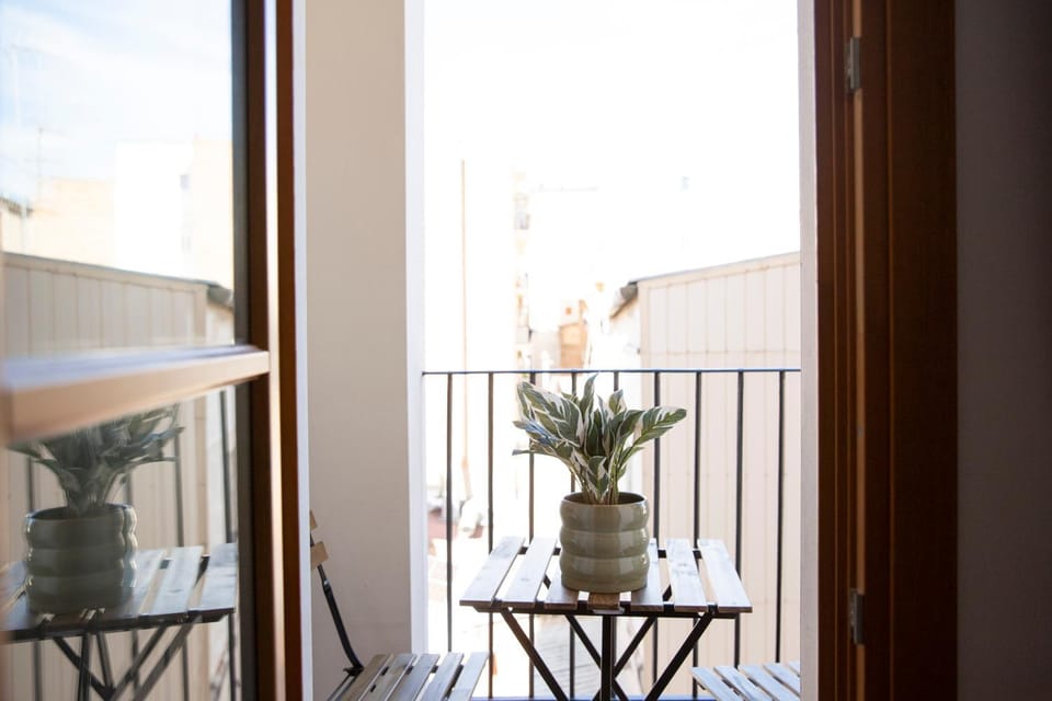 Barcelona - Gracia 3-B Apartment in Barcelona