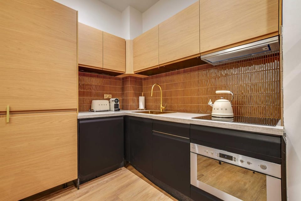 Kitchen or kitchenette, oven, stove