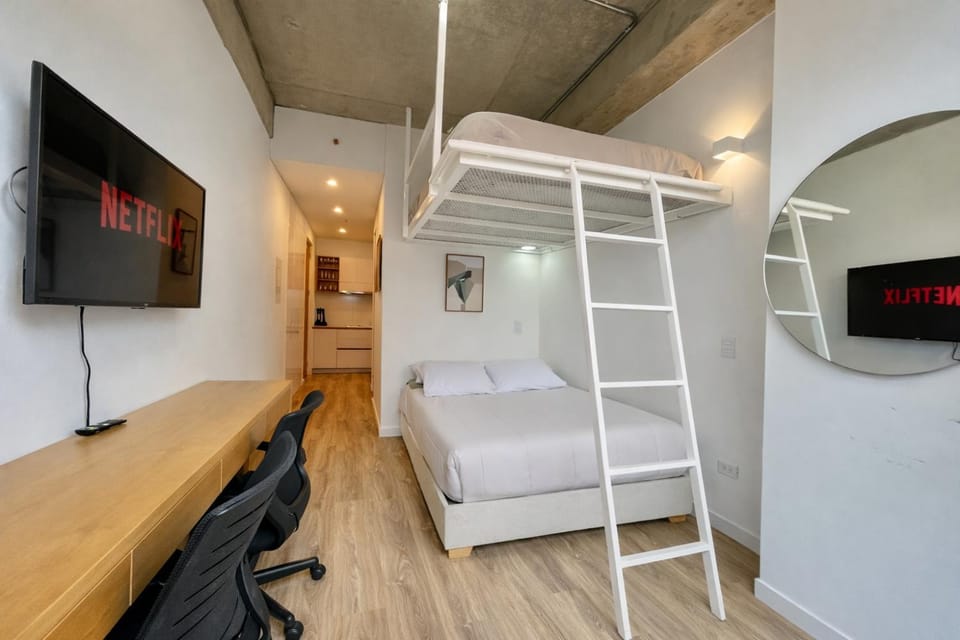 Contemporary Loft I Gym I Coworking Space Apartment in Bogota
