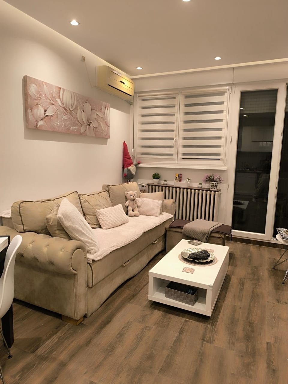 Nina Urban Apartment-Novi Beograd Apartment in Belgrade