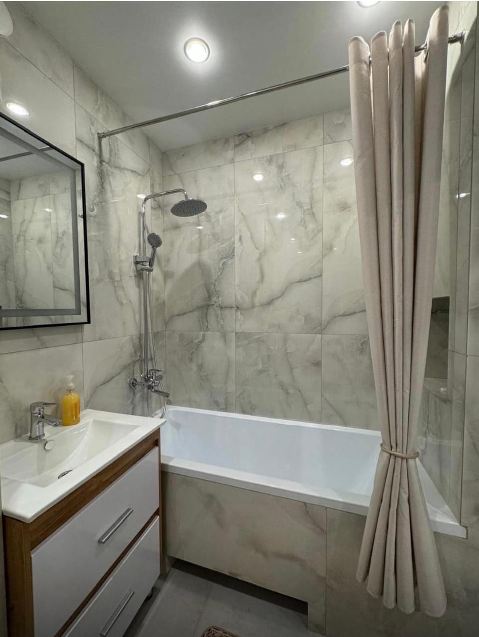 Апартаменты напротив Мечети Apartment in Kazakhstan