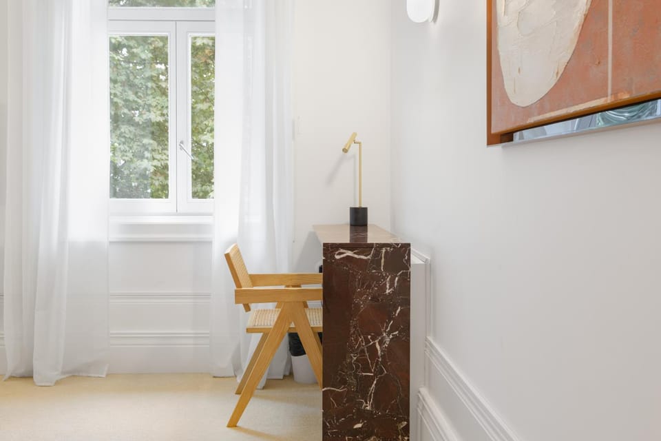 City Retreat by Reframe stay in Porto Bed and Breakfast in Porto