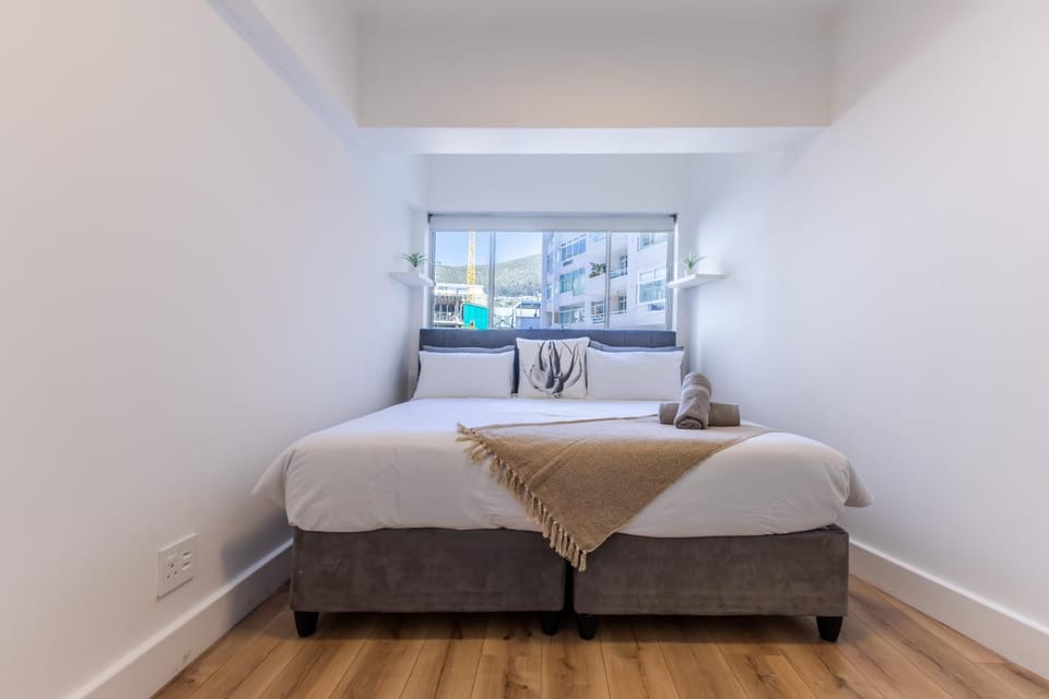 Bed, Beach, Bedroom, Mountain view, wardrobe