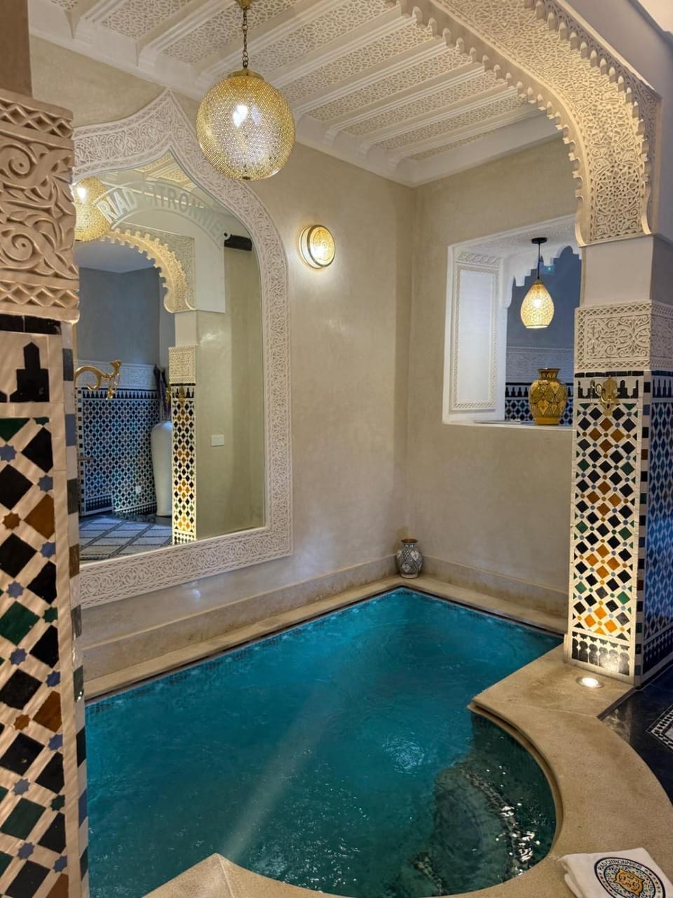 Swimming pool