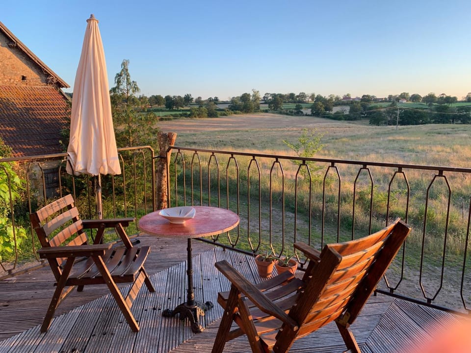 Natural landscape, View (from property/room), Balcony/Terrace