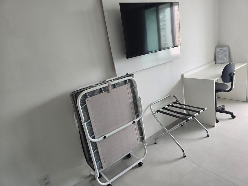 Bed, TV and multimedia