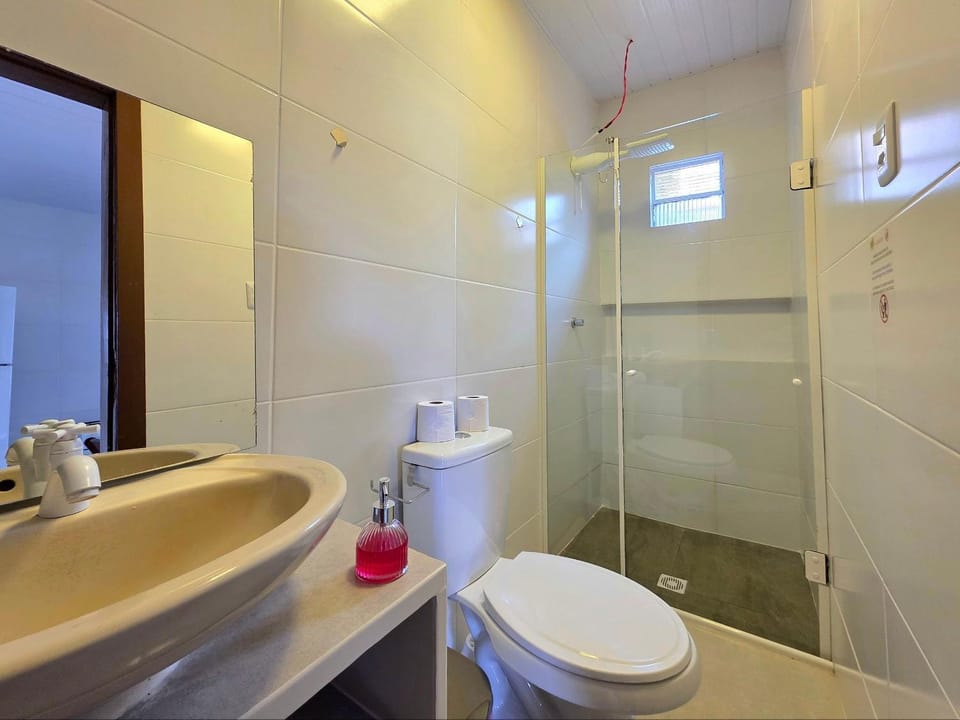 Casa a 10 minutos do centro com garagem e wifi House in Foz do Iguaçu