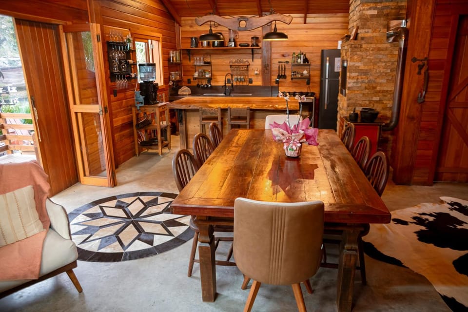 BBQ facilities, Seating area, Dining area, kitchen