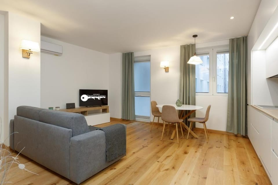 Apartments Trieste Centro I Blue Palace Apartment in Trieste