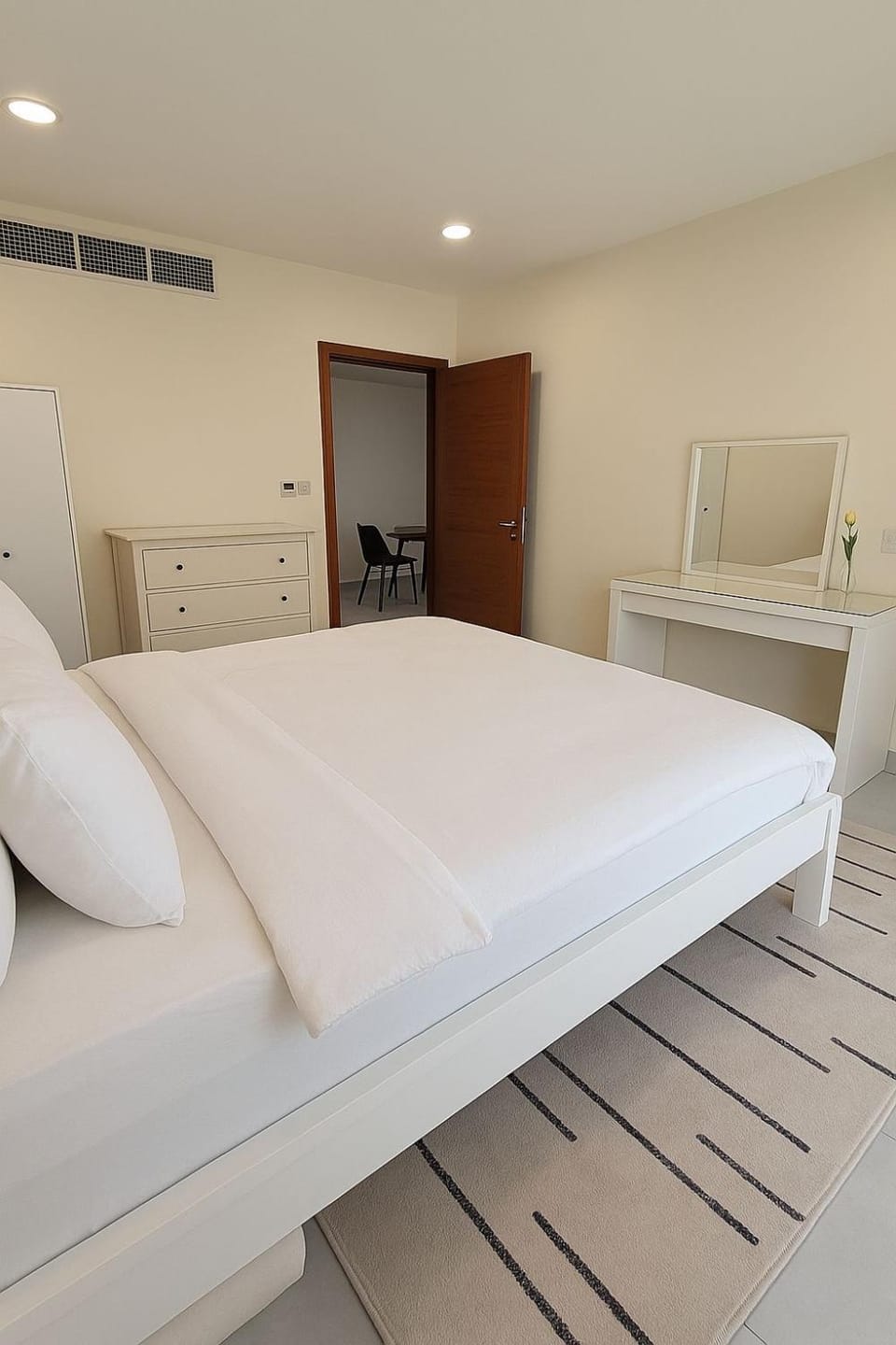 1BHK top-floor with city view at Ghubra Beach Apartment in Muscat