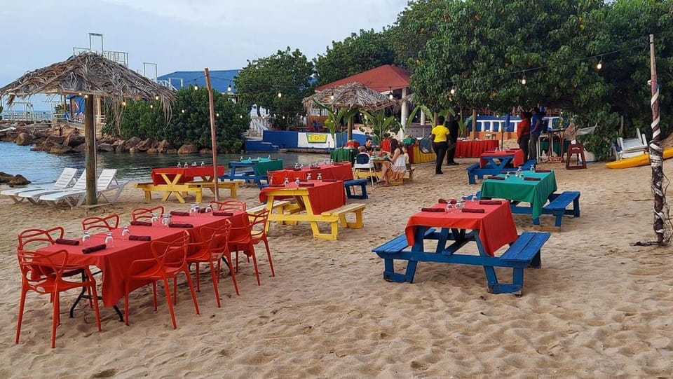 Beach, Evening entertainment, Sea view