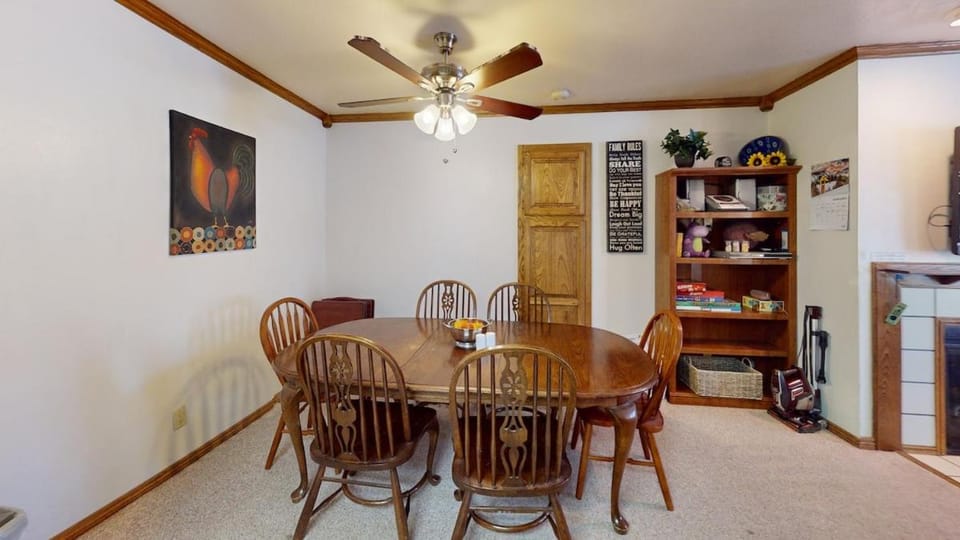 Royal Vista III Pool-Spa Ski-in out Gym, Sauna, Laundry, BBQ Apartment in Brian Head