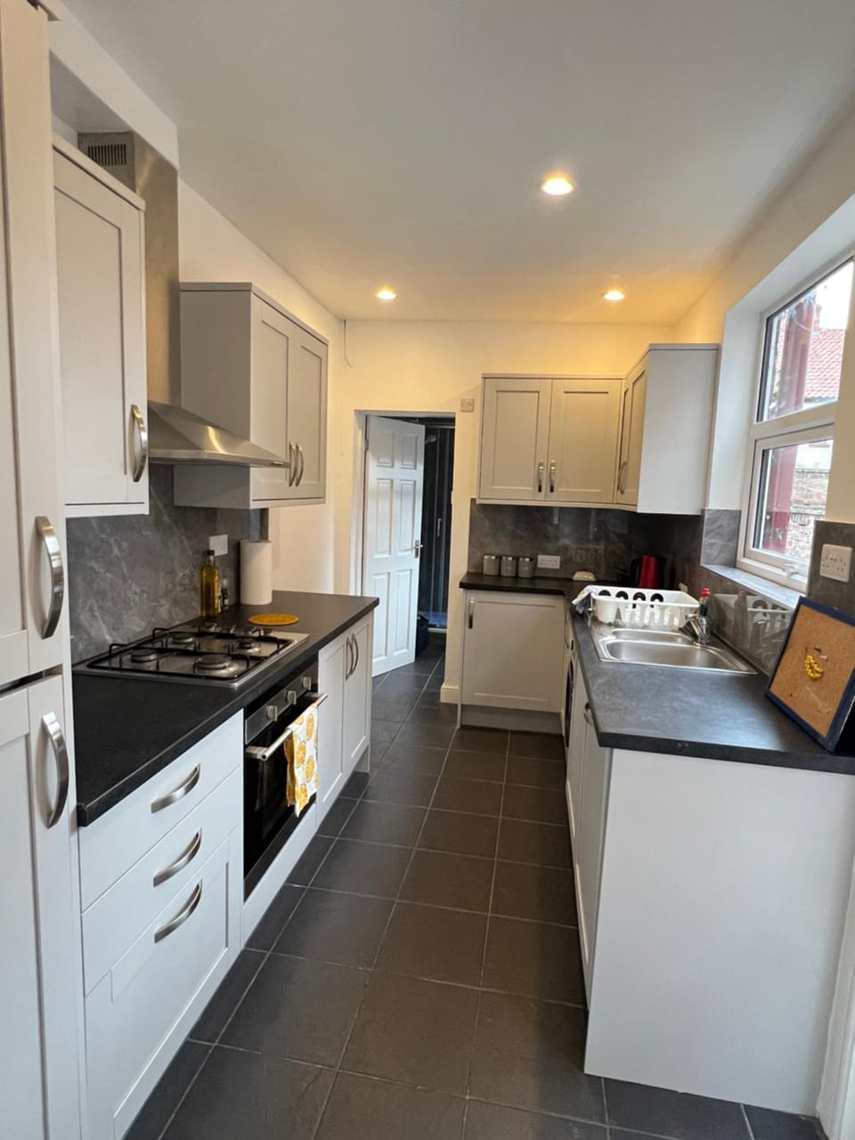 Kitchen or kitchenette, kitchen
