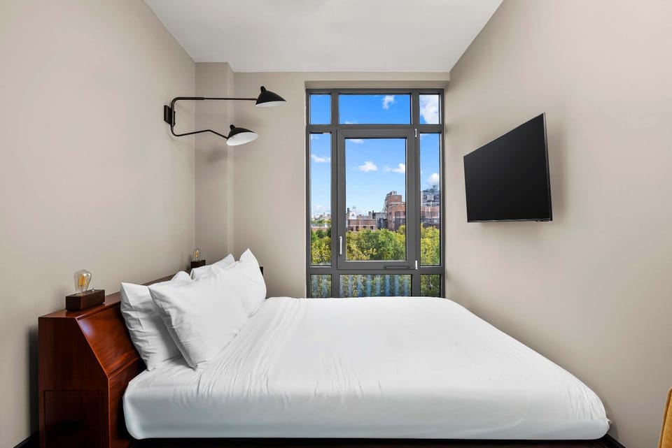 TV and multimedia, Bedroom