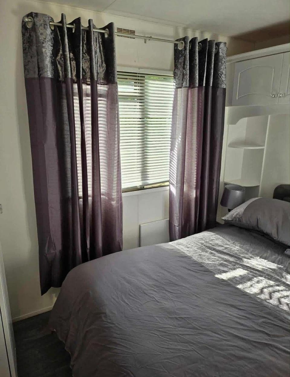 Seaside Caravan Free WiFi Pet friendly House in Skegness