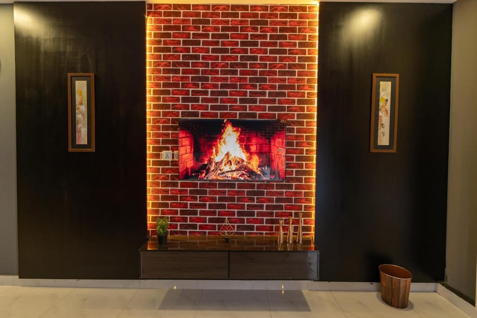 Gold Crest Premium Apartment Apartment in Lahore