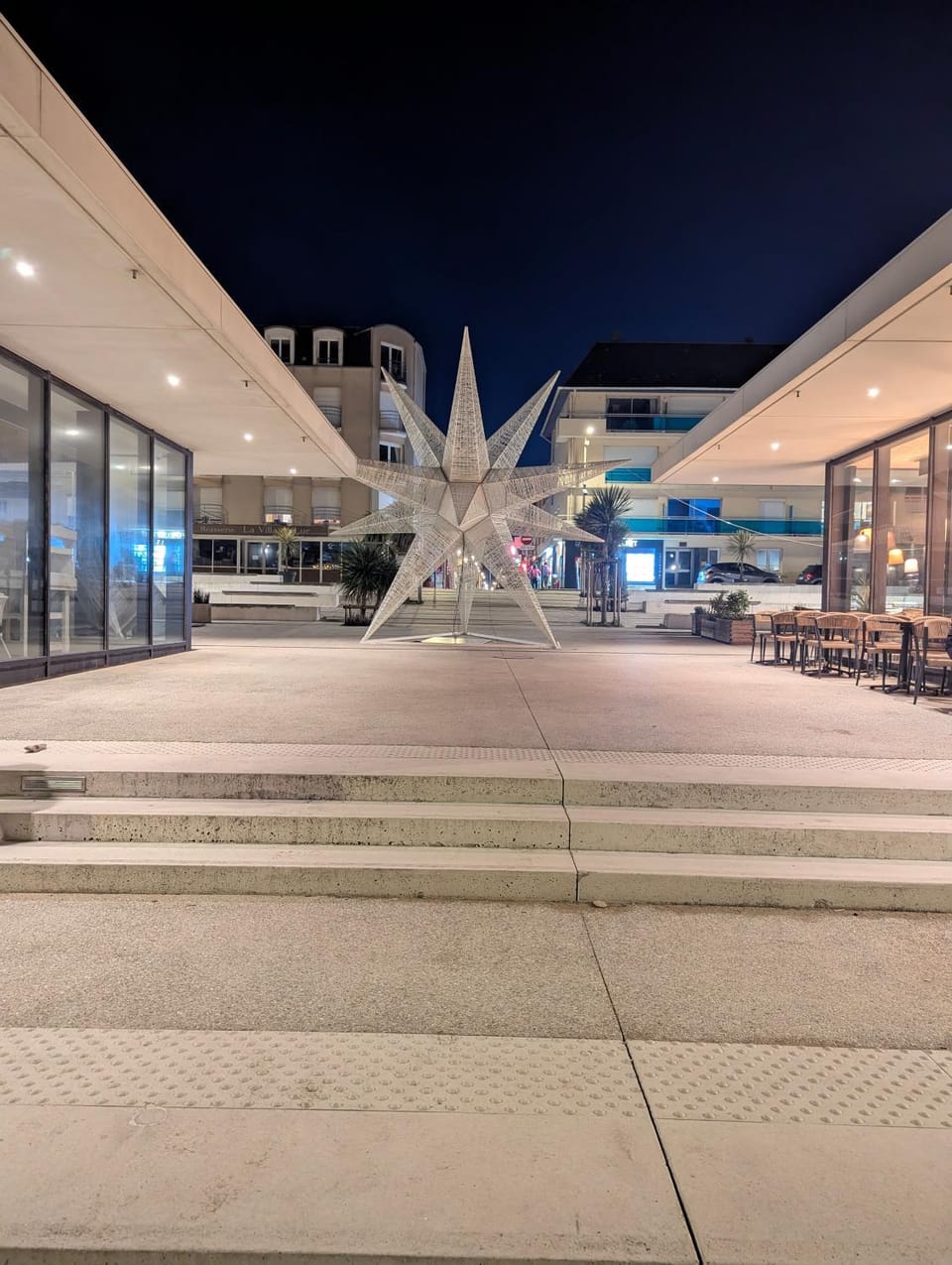 Nearby landmark