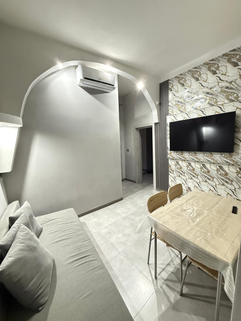 A famiglia Apartment in Naples