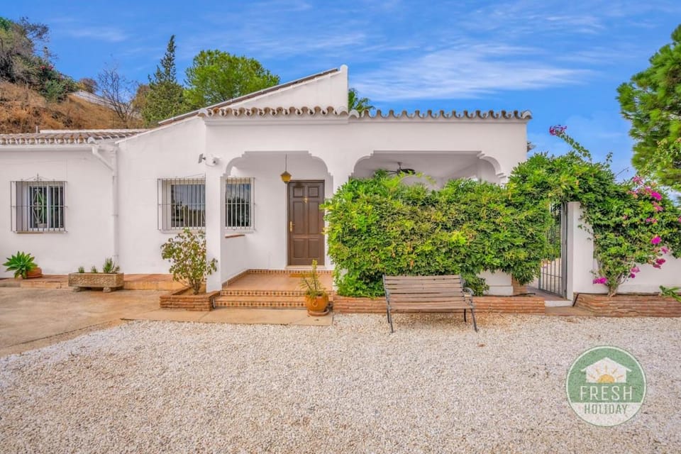 Casa del Barco Villa with Private Retreat Vibes House in Sierra de las Nieves