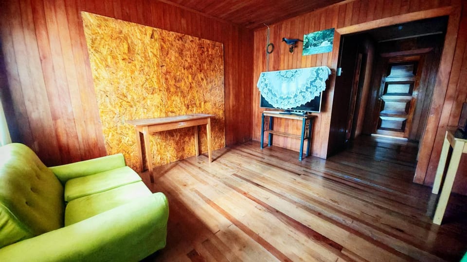 Wooden House Oxa House in Oxapampa