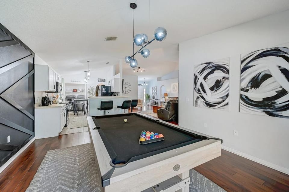 BEST on the WEST Nr I295 DWTN Pet Frdly Games YRD House in Jacksonville