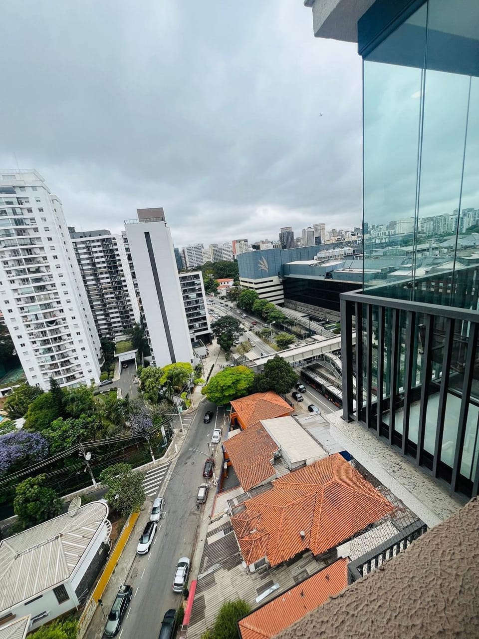Ap Moderno em Pinheiros | 200m do Shop Eldorado Apartment in Sao Paulo City