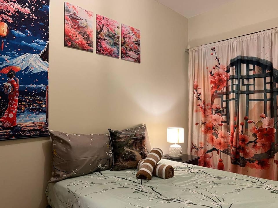 Bed, Photo of the whole room, Decorative detail, Bedroom