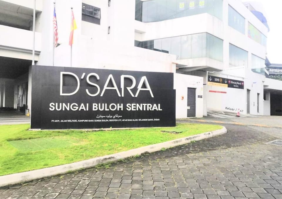 #DS4, Comfy MRT-Linked Unit, DSara Sentral SOVO Apartment in Petaling Jaya