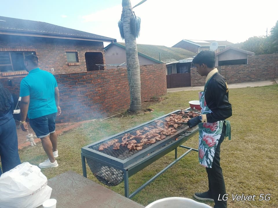 Ocean View Road Villas Apartment in KwaZulu-Natal