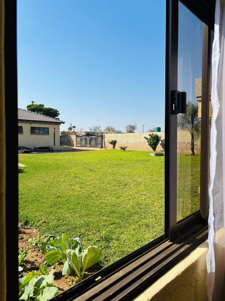 Cozy 2 Bedroom near Kruger Apartment in South Africa