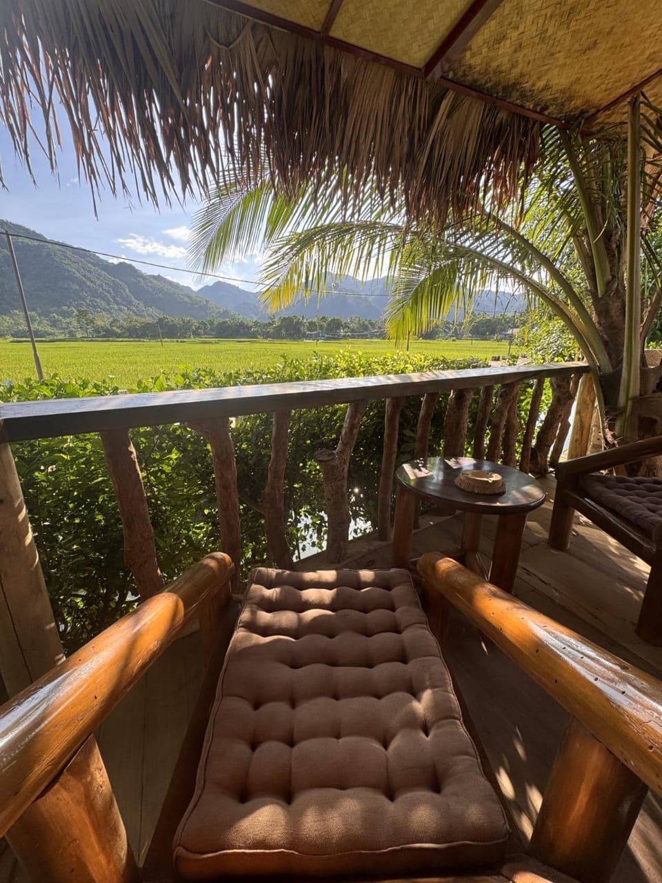 Day, Natural landscape, View (from property/room), Balcony/Terrace, Mountain view