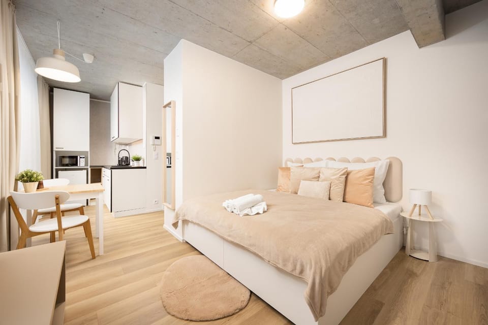 Bed, Photo of the whole room