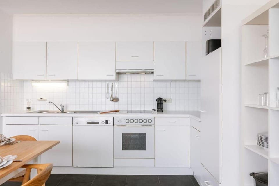 Seahouse by BLOSS, seafront duplexappartement Apartment in De Haan