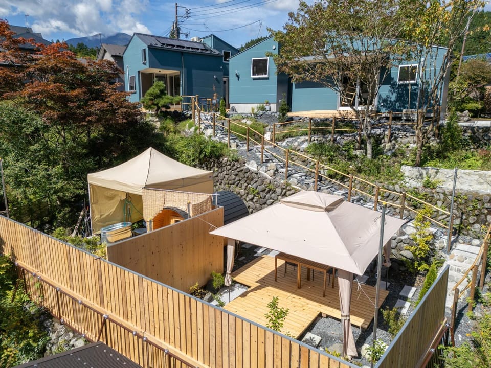 Bird's eye view, Garden, Sauna