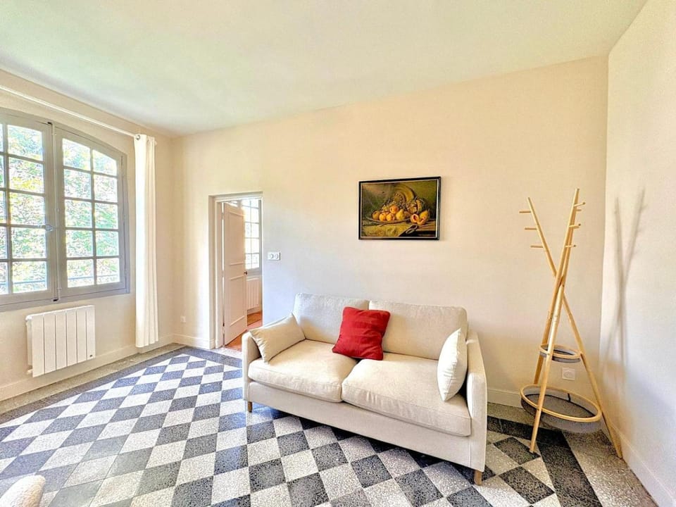 Hôtel Boudon 15, T2 haut de gamme et climatisé Apartment in Nimes