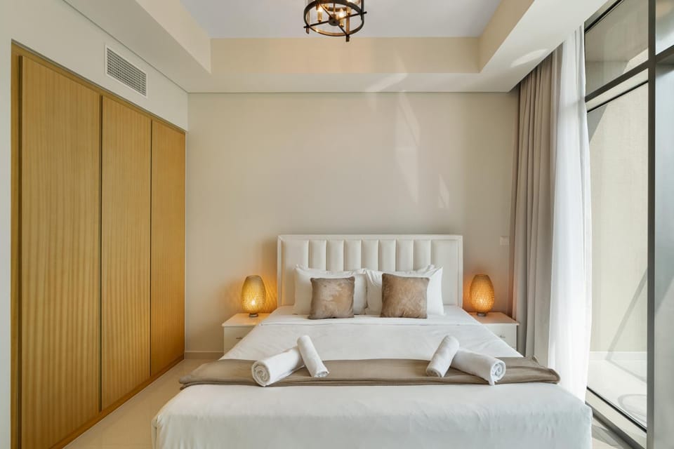 Allsopp & Allsopp - Studio Apartment in Aykon Tower, Business Bay Apartment in Dubai