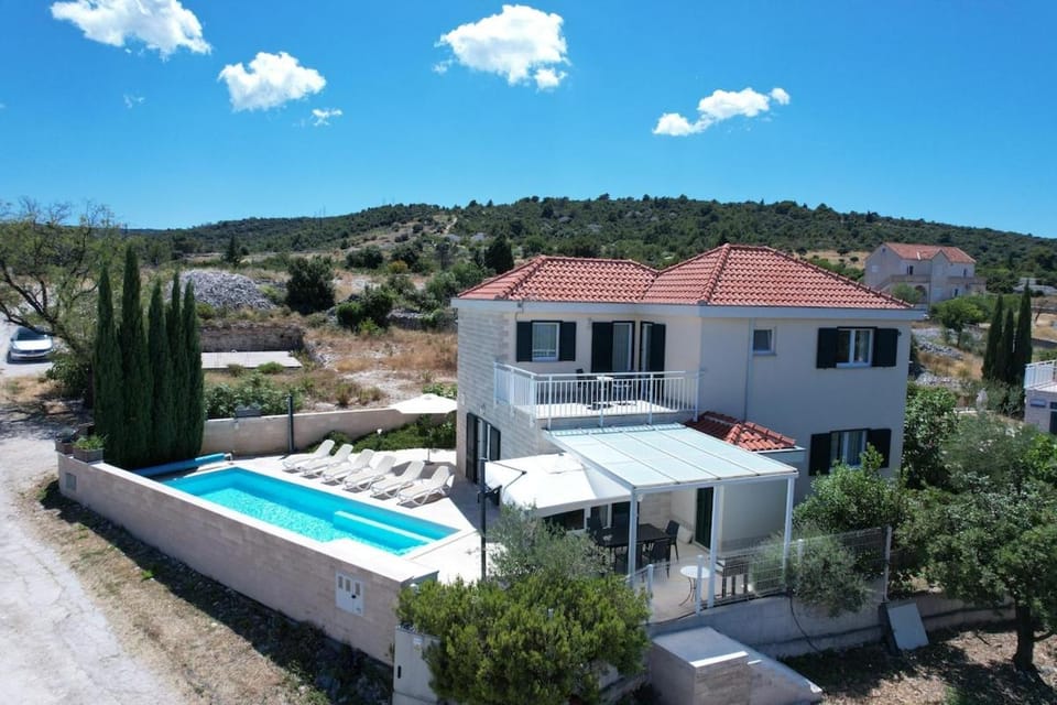 Villa Allegra w Private Pool Villa in Split-Dalmatia County