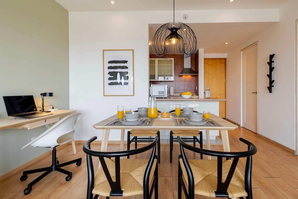 Capitalia 1BR Escape w Parking & Gym House in Mexico City