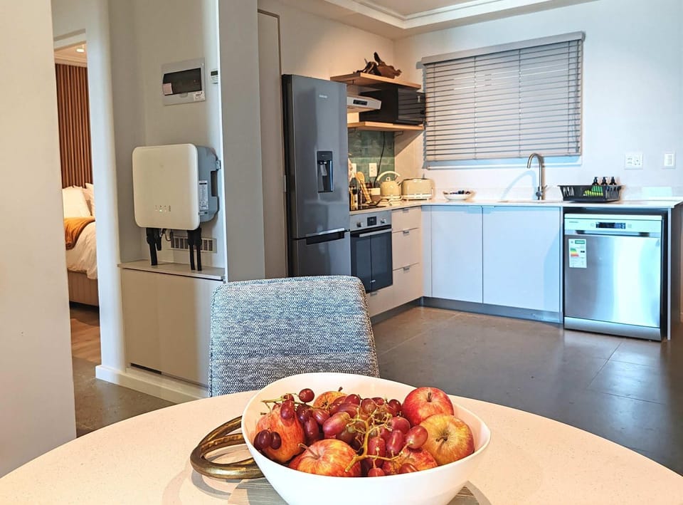 Wavescapes Sunrise Stay Apartment in Cape Town