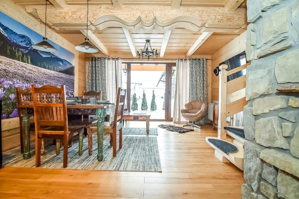 Zbójeckie Sioło House in Lesser Poland Voivodeship