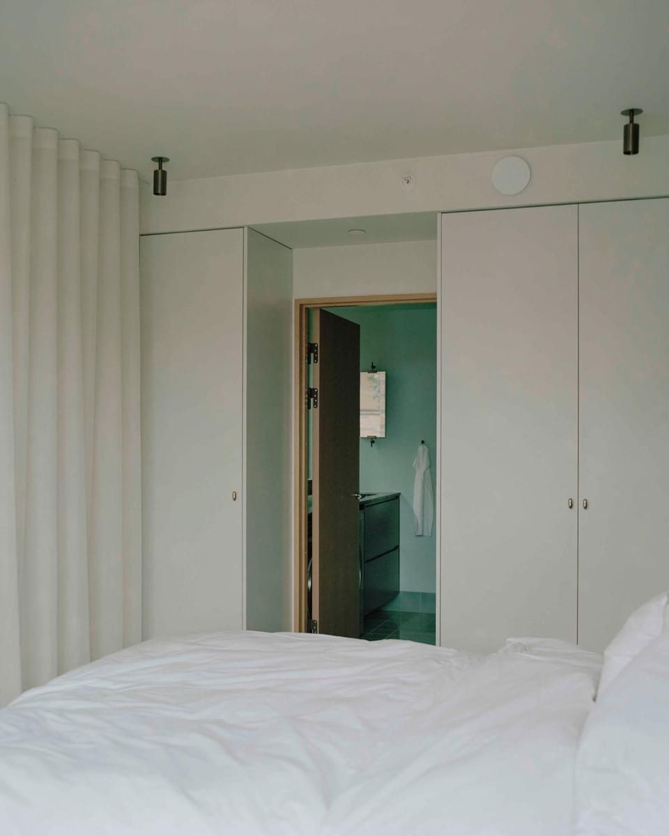 Bed, Bedroom, wardrobe